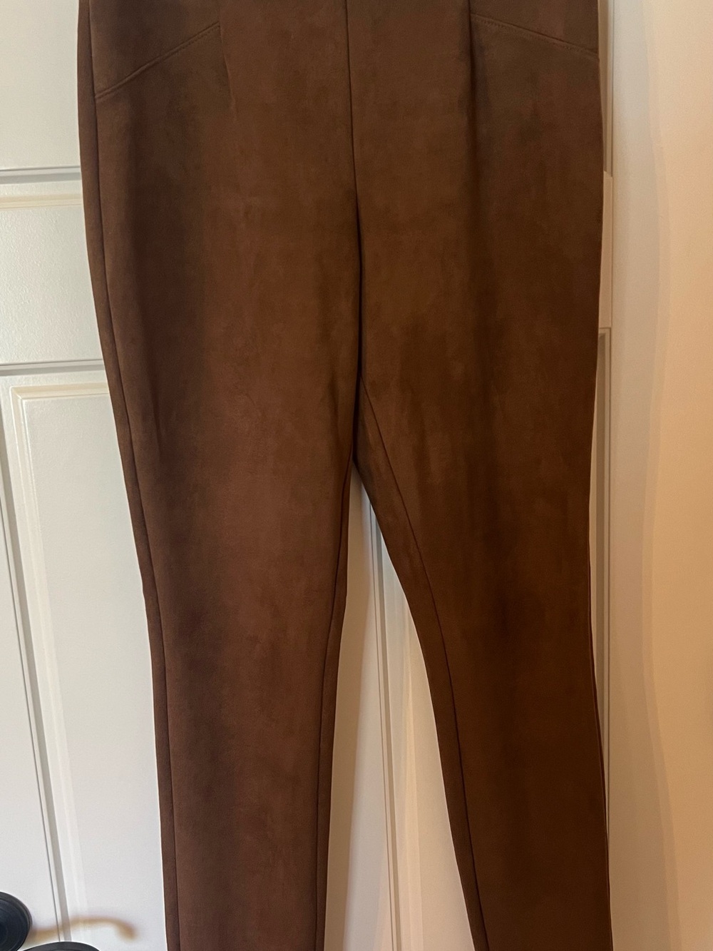 Women’s Brown Suede-Look Pants/Leggings
